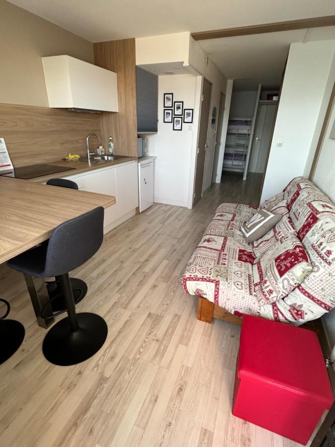 Sunny Studio 25 M2 Mountain View Balcony In Alpe D Huez District Eclose Alpe d'Huez Exterior photo